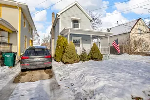310 W Barnes Ave, Lansing, MI 48910 - Photo 3