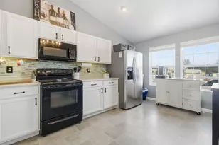 5278 Fieldstone Meadow Dr NE, Cedar Springs, MI 49319 - Photo 21