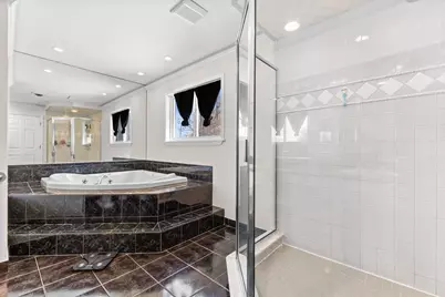 39340 Hamon Street, Harrison Township, MI 48045 - Photo 15