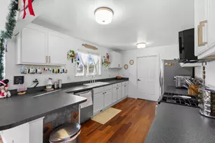 39340 Hamon St, Harrison Township, MI 48045 - Photo 3