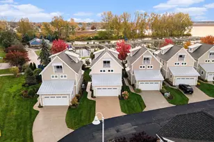 920 W Savidge St, Spring Lake, MI 49456 - Photo 29