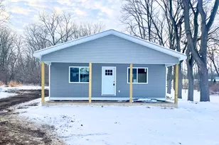 1422 Cooper St, Jackson, MI 49202 - Photo 1