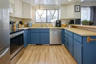 107 Inverness Ct, Kalamazoo, MI 49006 - Photo 7