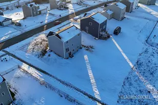 433 Oak View Dr, Middleville, MI 49333 - Photo 45