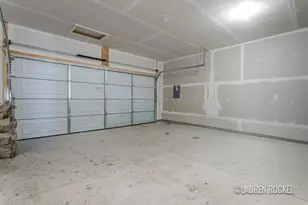 433 Oak View Dr, Middleville, MI 49333 - Photo 19