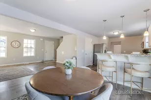 433 Oak View Dr, Middleville, MI 49333 - Photo 11