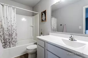 433 Oak View Dr, Middleville, MI 49333 - Photo 23