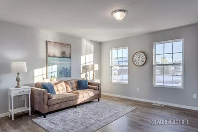 433 Oak View Drive, Middleville, MI 49333 - Photo 5