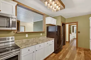 24 Bynum Dr, Battle Creek, MI 49017 - Photo 17