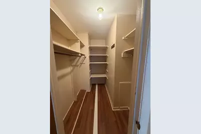 3911 Fort St #114, Trenton, MI 48183 - Photo 13