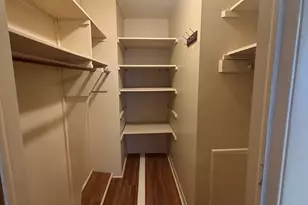 3911 Fort St, Trenton, MI 48183 - Photo 13