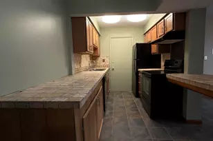 3911 Fort St, Trenton, MI 48183 - Photo 5