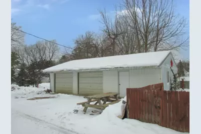 110 Vine Street, Gobles, MI 49055 - Photo 5