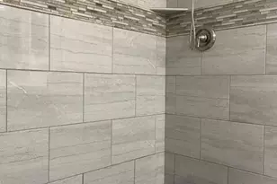 3005 Chapshire Dr SE, Grand Rapids, MI 49546 - Photo 9