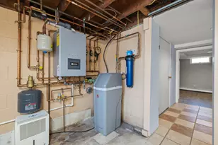 517 W Commerce St, Milford, MI 48381 - Photo 27