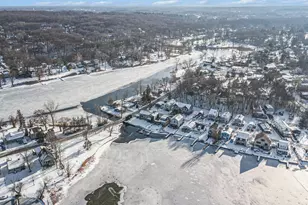 8873 Lagoon Dr, Brighton, MI 48116 - Photo 47