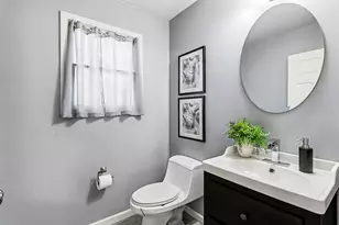 8873 Lagoon Dr, Brighton, MI 48116 - Photo 19