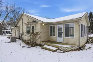 1102 N Ball St, Owosso, MI 48867 - Photo 53
