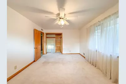 873 Hendrick Road, Norton Shores, MI 49441 - Photo 19