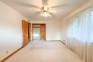 873 Hendrick Rd, Norton Shores, MI 49441 - Photo 19