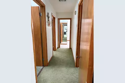 873 Hendrick Road, Norton Shores, MI 49441 - Photo 17