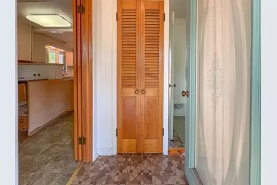 873 Hendrick Road, Norton Shores, MI 49441 - Photo 5