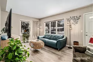 2385 Lincoln St, Muskegon, MI 49441 - Photo 9