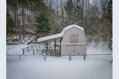 5279 W Lakewood Road, Whitehall, MI 49461 - Photo 9