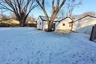 19371 Shadyside St, Livonia, MI 48152 - Photo 35