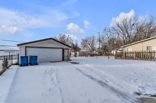 23307 Willard Ave, Warren, MI 48089 - Photo 29