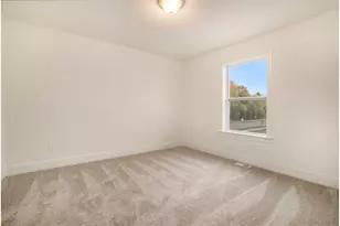 9392 Snow Vly Dr SE, Alto, MI 49302 - Photo 23