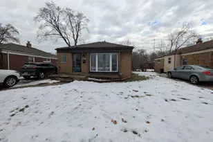 21400 Parklawn St, Oak Park, MI 48237 - Photo 15