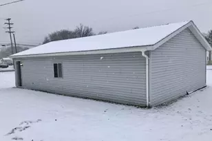 331 W Wheatland Ave, Remus, MI 49340 - Photo 27