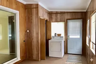 331 W Wheatland Ave, Remus, MI 49340 - Photo 9