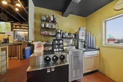 2400 Page Avenue, Jackson, MI 49203 - Photo 23