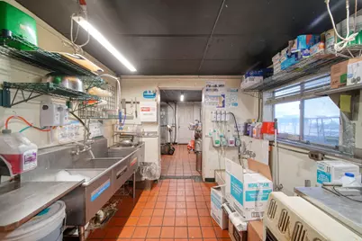 2400 Page Avenue, Jackson, MI 49203 - Photo 29