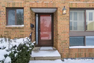 241 Heritage Commons St SE, Grand Rapids, MI 49503 - Photo 3