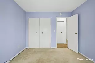 241 Heritage Commons St SE, Grand Rapids, MI 49503 - Photo 17