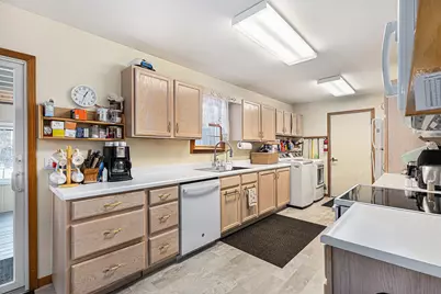 4935 W Deren Road, Ludington, MI 49431 - Photo 11