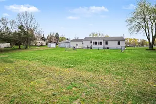 4935 W Deren Rd, Ludington, MI 49431 - Photo 31