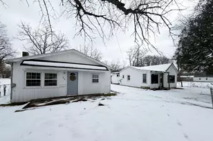 217 Andrew St, Dowagiac, MI 49047 - Photo 1