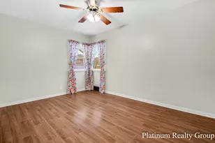 3463 McCracken St, Norton Shores, MI 49441 - Photo 25