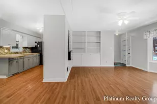 3463 McCracken St, Norton Shores, MI 49441 - Photo 9