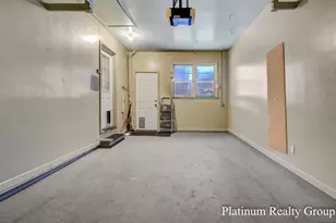 3463 McCracken St, Norton Shores, MI 49441 - Photo 31