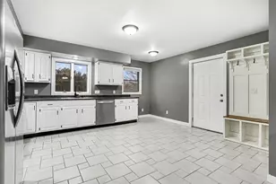 6994 Long Lake Rd, Berrien Springs, MI 49103 - Photo 7