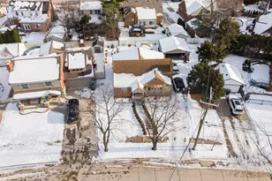 1826 Beaver St, Dearborn, MI 48128 - Photo 3