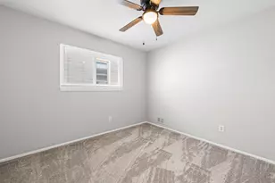 34084 Currier St, Wayne, MI 48184 - Photo 11