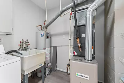 34084 Currier Street, Wayne, MI 48184 - Photo 19