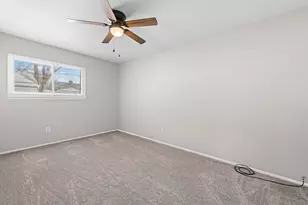 34084 Currier St, Wayne, MI 48184 - Photo 13