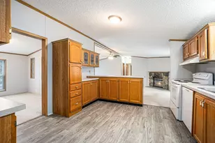 6501 Knights Way, Kalamazoo, MI 49009 - Photo 5